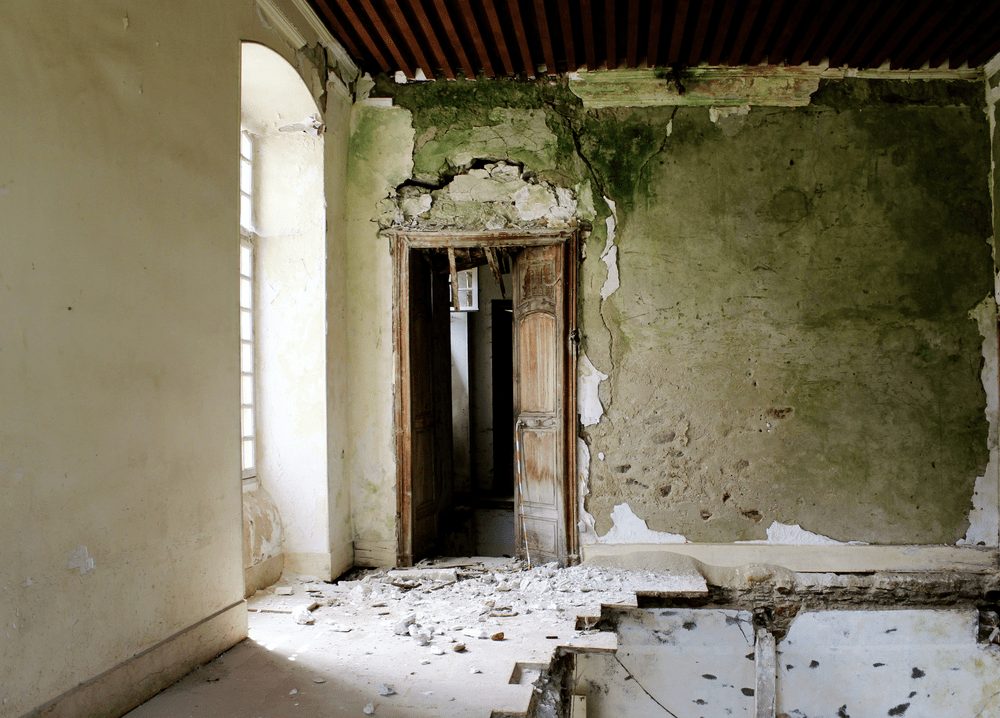 A room before the work