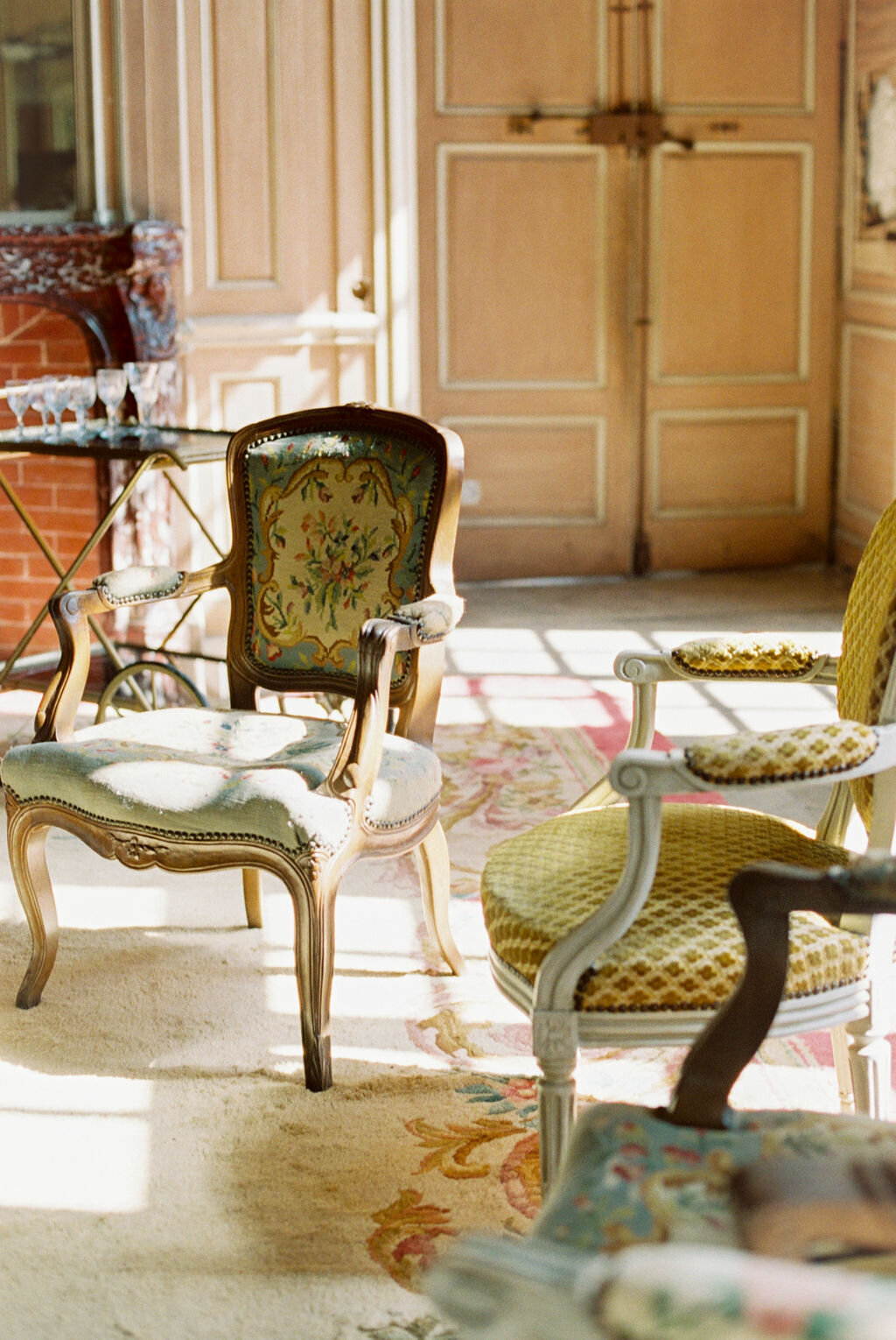 The Salon de Rose, by the window