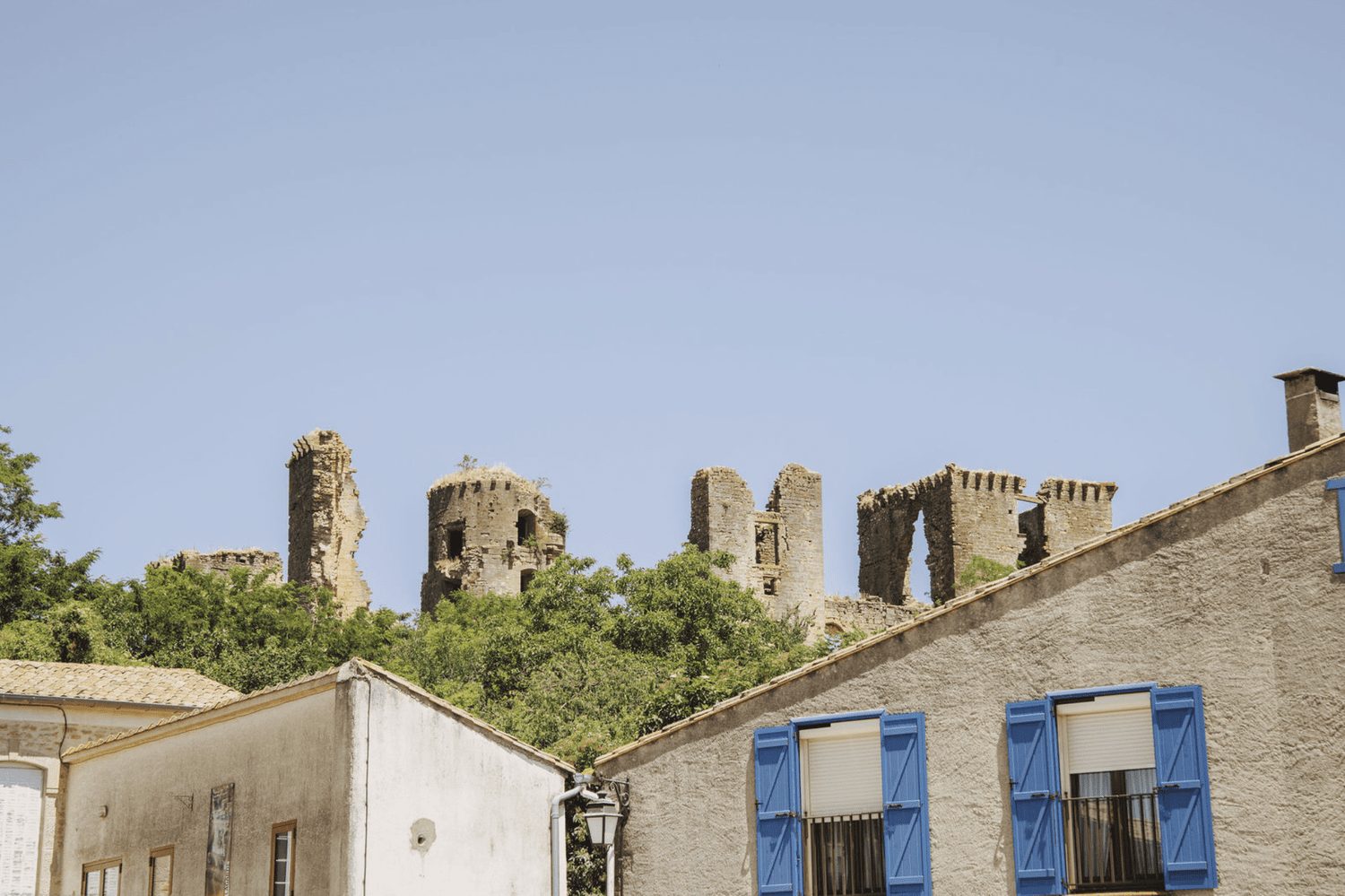 A ruined castle above the rooftops