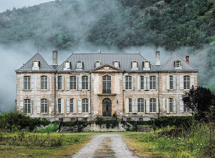 The château in the mist