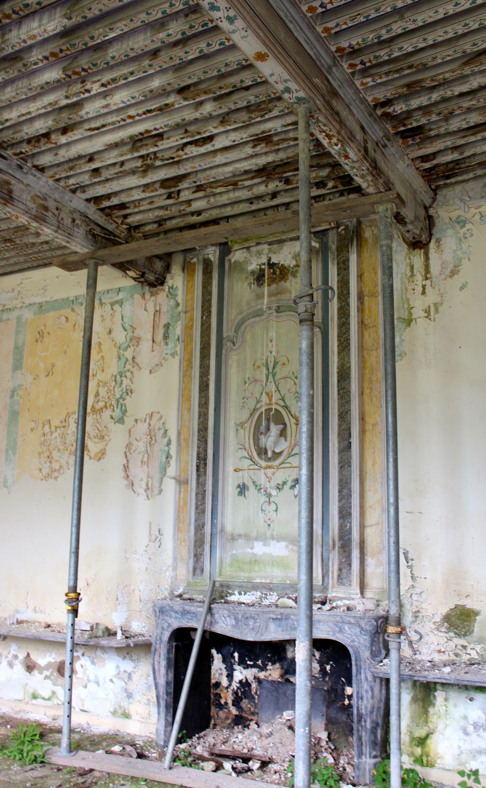 A painted wall, held up by props