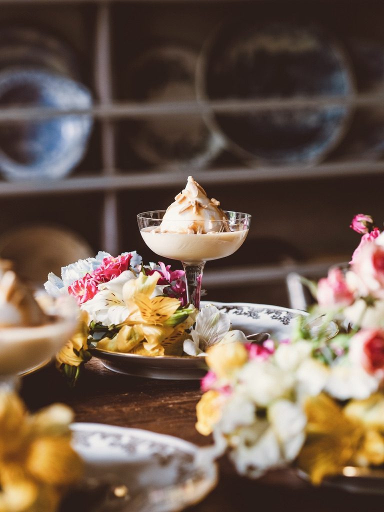Dessert among the flowers
